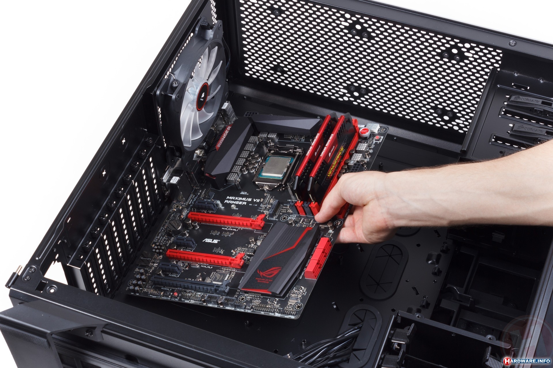 produkt-foto van 'Assemblage incl. 2 jaar CARRY-IN garantie - met windows 10 installatie'